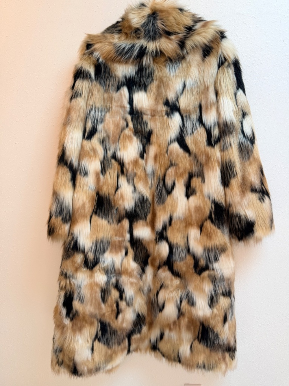 Alice + Olivia Yetta Faux Fur Animal Print Coat NWT Size S - Picture 2 of 7